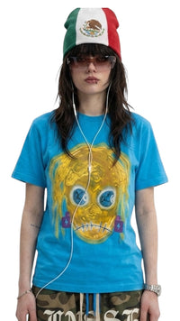 "encerrado" blue tee